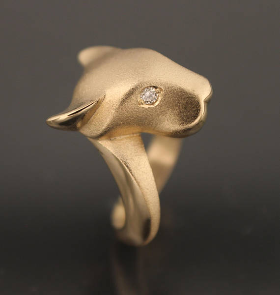 EXCLUSIVE Gold Jaguar Head