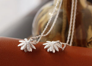 925 Sterling Silver Lotus Necklaces & Pendants For Women Elegant Flower Short Necklace Sterling Silver Jewelry Bijoux Femme