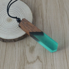 Leanzni Vintage men'woman s fashionable wood resin necklace pendant, woven rope chain, hot - selling jewelry gifts