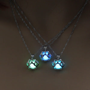 KogMaw Glow in the Dark necklace LOL KogMaw Dog Paw silver Chain Jewelry Pendants & Necklaces