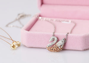 European Hot swan necklace female fashion jewelry crystal from Swarovski simple wild accessories gradient swan charm woman