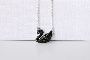 European Hot swan necklace female fashion jewelry crystal from Swarovski simple wild accessories gradient swan charm woman