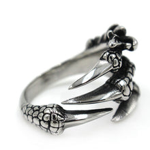 FREE GIVEAWAY - Dragon Claws iker Rings Vintage Gothic