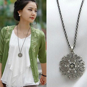 x101 2016 collares Fashion New Vintage Style Flower Crystal Women Black Silver Necklace Long Chain bijoux Gift